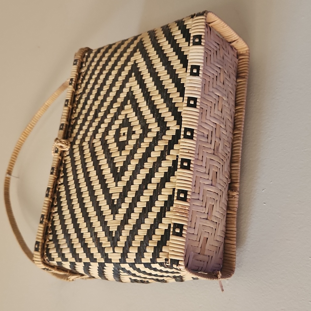 Anthropologie Wicker woven geometric handbag - Picture 5 of 9